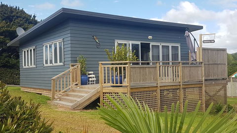Thistle Do Beach Bach - Accommodation New Zealand 0