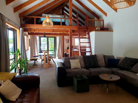 THISTLEDOME - Lake Wanaka - Accommodation New Zealand 1