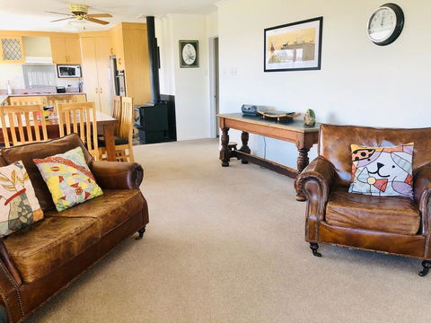 Totara Treat - Accommodation New Zealand 0