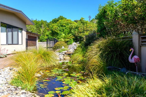 Tranquility Lakefront - Accommodation New Zealand 2
