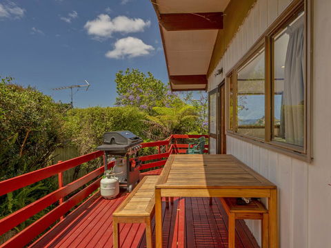 Treetop Bach - Hahei Bach - Accommodation New Zealand 1