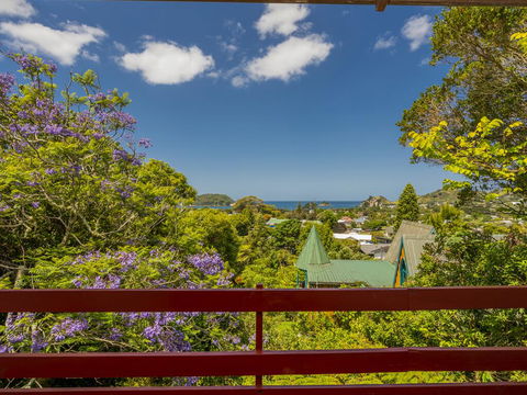 Treetop Bach - Hahei Bach - Accommodation New Zealand 0