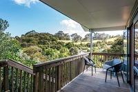Treetop Retreat - Onetangi Holiday Home