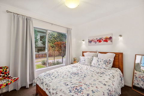 True Blue - Taupo Holiday Home - Accommodation New Zealand 2