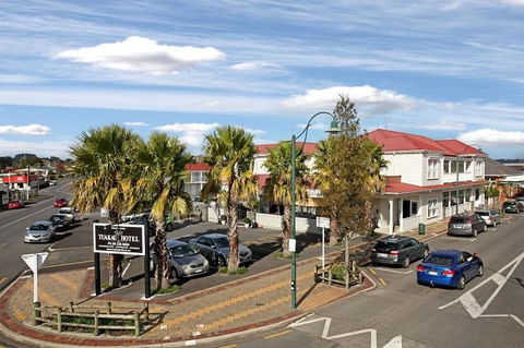 Tuakau Hotel - Accommodation New Zealand 1