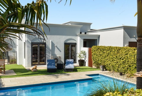 Tuscan Retreat Bed & Breakfast - Adults Only - Accommodation New Zealand 1