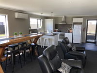 Twizel - Rhoboro Getaway - Modern  Relaxing