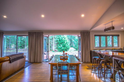 Twizel - The Pines On NW Arch - Free WiFi - Accommodation New Zealand 0