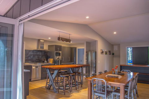 Twizel - The Pines On NW Arch - Free WiFi - Accommodation New Zealand 1