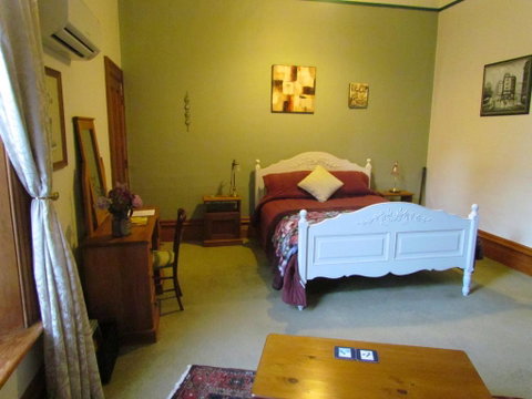 Ugbrooke Country Estate - Accommodation New Zealand 1