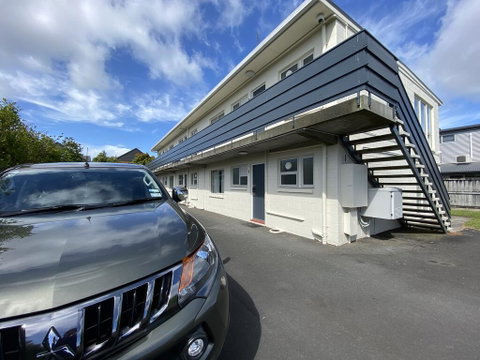 Ulster Apartments - Accommodation New Zealand 1