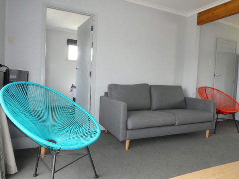 Understated On Hunter - Accommodation New Zealand 3