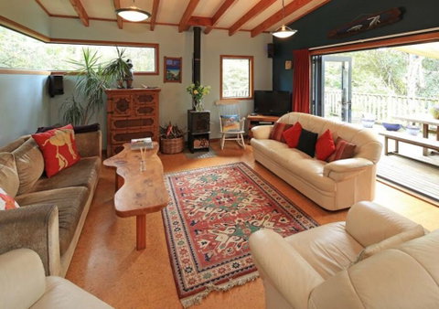 Waiheke Escape - Accommodation New Zealand 3