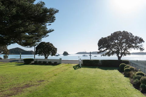 Wairangi Beach Cottage - Paihia Beach House - Accommodation New Zealand 1