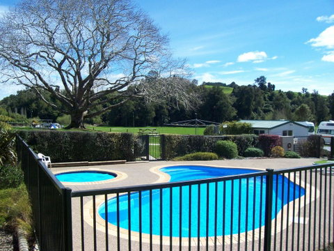 Waitomo TOP 10 Holiday Park - Accommodation New Zealand 1