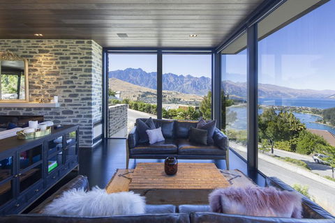 Wakatipu Heights - Accommodation New Zealand 3