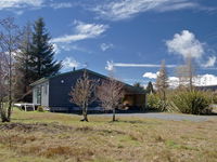 Walk Cycle Ski - National Park Holiday Home
