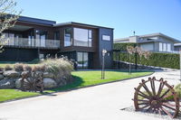 Westview 1 Bedroom Apartment