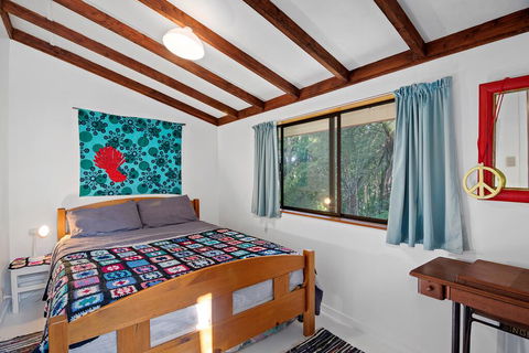 Whare Parauri - Tata Beach Holiday Home - Accommodation New Zealand 1
