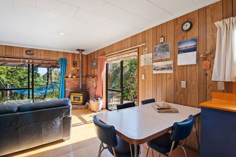 Whare Parauri - Tata Beach Holiday Home - Accommodation New Zealand 2