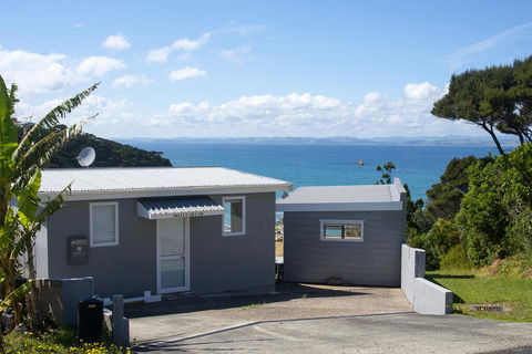 What A View View - Whatuwhiwhi Holiday Home - Accommodation New Zealand 0