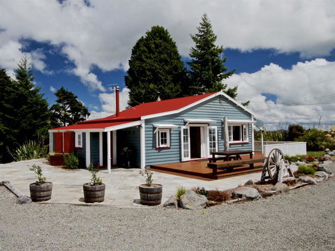 Winterfell - Horopito Holiday Home - Accommodation New Zealand 0