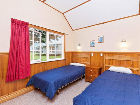 Wonderful 2BR Cottage Nr Huka Falls W Aircons - Accommodation New Zealand 2