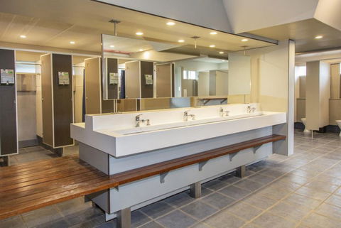 Hastings TOP 10 Holiday Park - Accommodation New Zealand 1