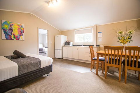 Hastings TOP 10 Holiday Park - Accommodation New Zealand 6