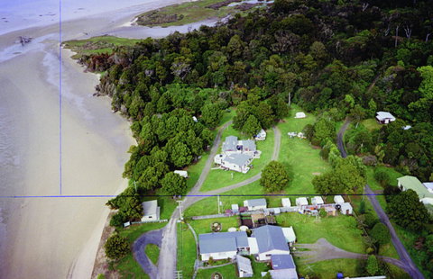 Pounawea Motor Camp - Accommodation New Zealand 0