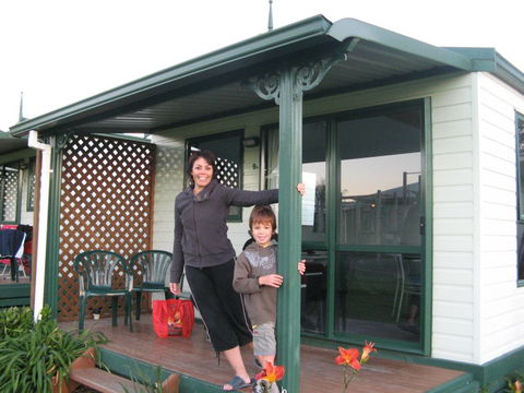 Omokoroa Kiwi Holiday Park & Thermal Hot Pools - Accommodation New Zealand 4