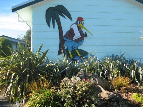 Omokoroa Kiwi Holiday Park & Thermal Hot Pools - Accommodation New Zealand 8
