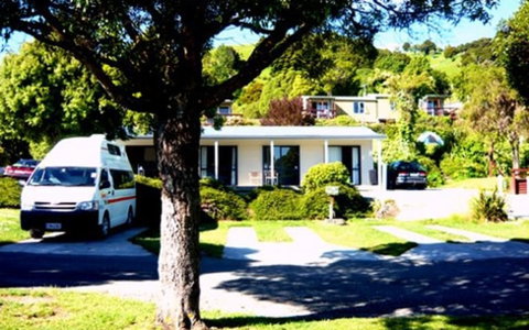 Akaroa TOP 10 Holiday Park - Accommodation New Zealand 1
