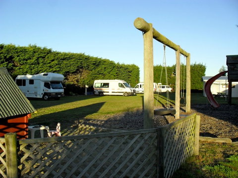 Waitaki Waters Holiday Park - Accommodation New Zealand 0