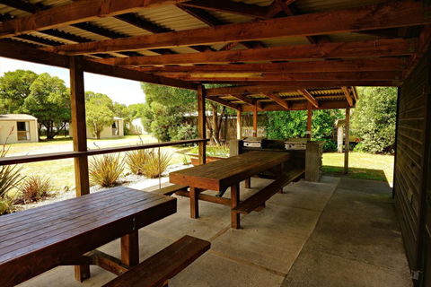 Kaikoura Peketa Beach Holiday Park - Accommodation New Zealand 5
