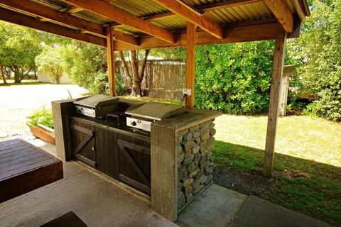 Kaikoura Peketa Beach Holiday Park - Accommodation New Zealand 4