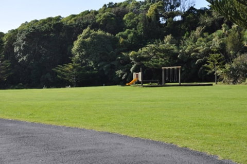 Onaero Bay Holiday Park - Accommodation New Zealand 4