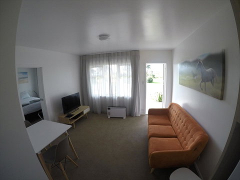 Ruakaka Beachfront Motel - Accommodation New Zealand 5