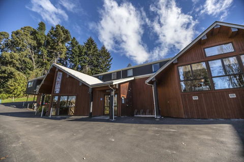 YHA Queenstown Lakefront - Accommodation New Zealand 2