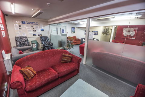 YHA Queenstown Lakefront - Accommodation New Zealand 11