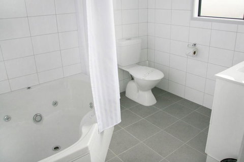 Eastland Pacific Motor Lodge - Accommodation New Zealand 5