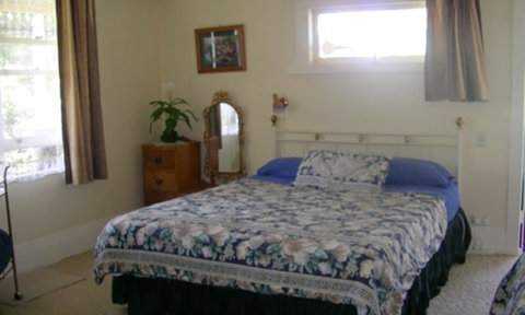 Waitomo Big Bird B&B & Petting Farm - Accommodation New Zealand 1