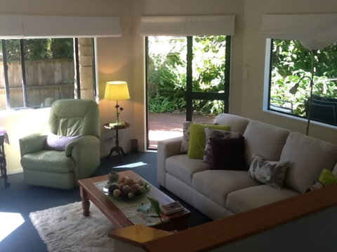Lynton House Bed & Breakfast - Accommodation New Zealand 10