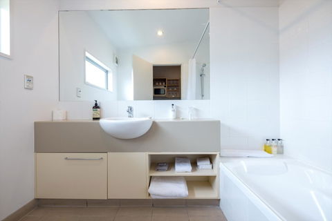 The Westhaven - Accommodation New Zealand 5