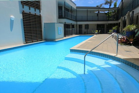 Beachpoint Apartments - Accommodation New Zealand 2