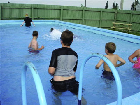 Grumpyâ€™s Geraldine Kiwi Holiday Park And Accommodation - Accommodation New Zealand 2