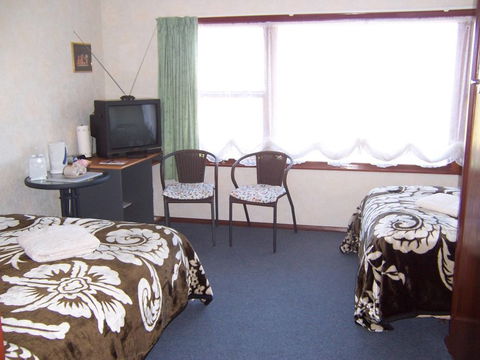 Cherry Park B&B - Accommodation New Zealand 3