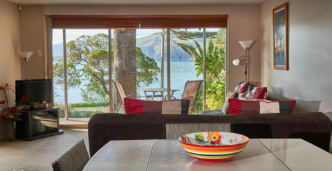Akaroa On The Beach - Accommodation New Zealand 1