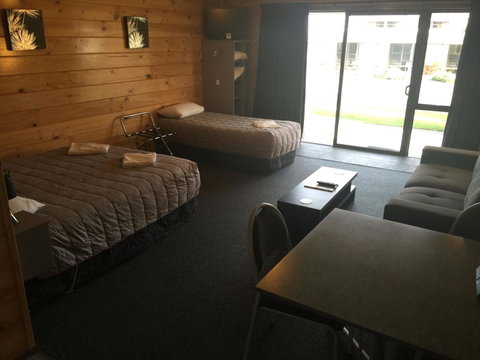 Greymouth Seaside TOP 10 Holiday Park - Accommodation New Zealand 24