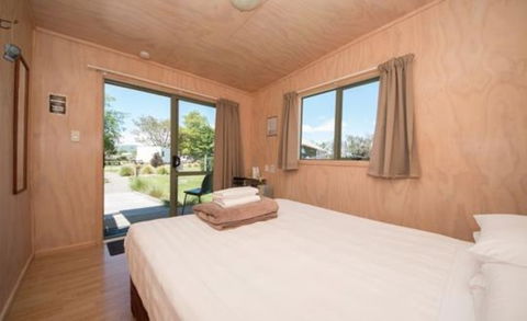 Martinborough TOP 10 Holiday Park - Accommodation New Zealand 8